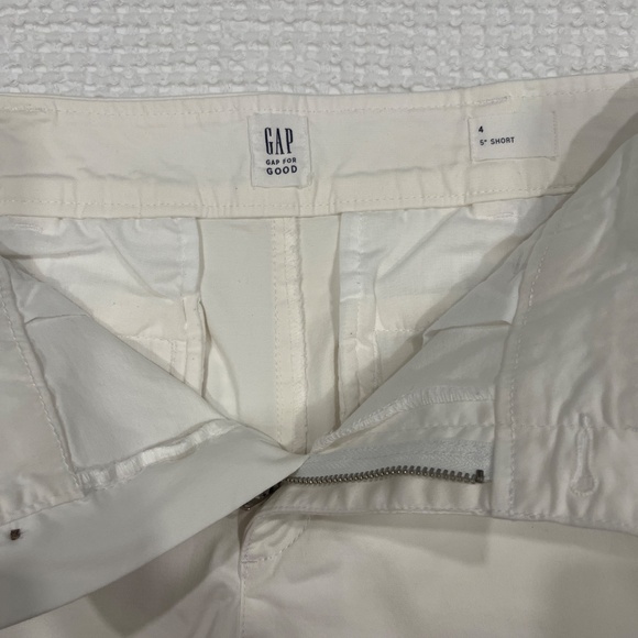 Gap shorts - Picture 3 of 3